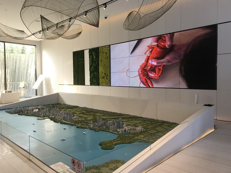 當華邦瀛液晶拼接屏，遇上“汕頭華潤海灣中心”